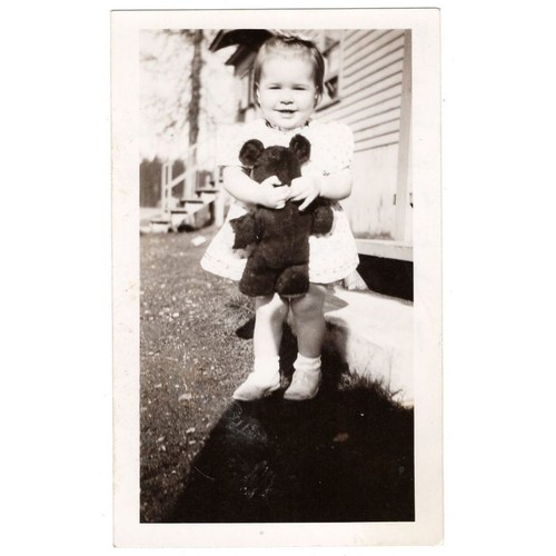 Social history little girl - history,